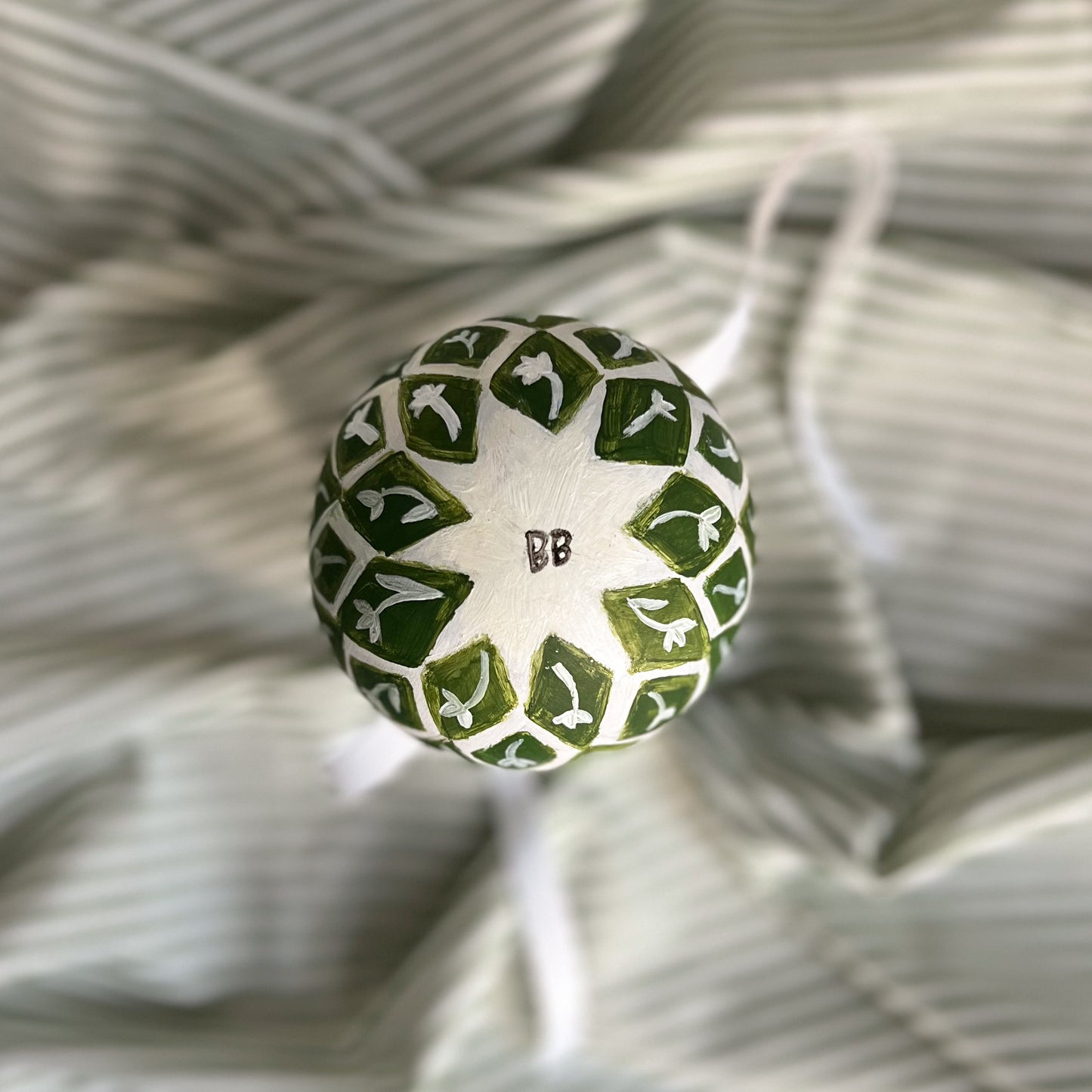 Green Check with White Tulips - The Holland Ornament Collection